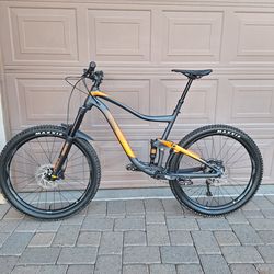 GIANT TRANCE 3 FULL SUSPENSION 27.5 INCH MOUNTAIN BIKE ( SETUP TUBELESS) CHECK MY OTHER BIKES