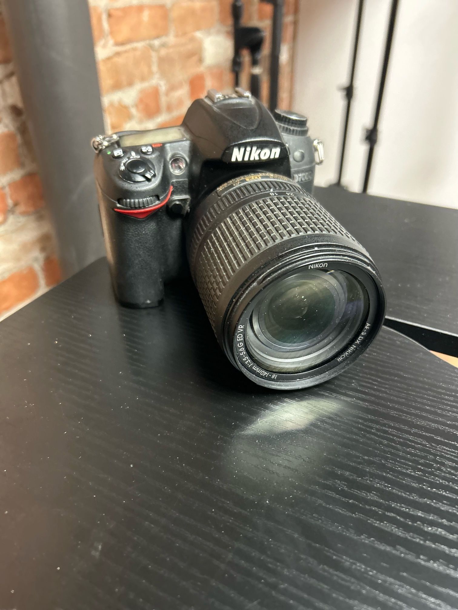 Nikon D7000 Camera ( With Lens ) 