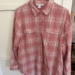 Women’s Old Navy Pink Plaid Flannel