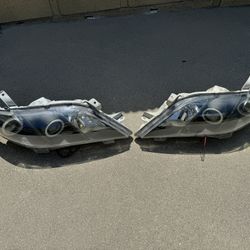 2007-11 Toyota Camry Headlights 