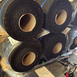 RUBBER FLOORING GYM FLOOR - COMMERCIAL GRADE! Heavy Duty Indestructible, Better Than Horse Stall Mats 