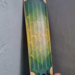 Landyachtz Stratus Hollowtech 46 Longboard Dancing