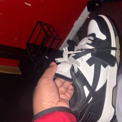 Off White Out Offices ( Looking For A Trade ASAP Ion Want Em Nm )