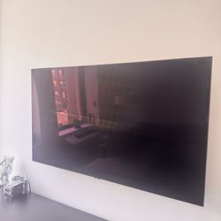 Samsung Smart TV 65”