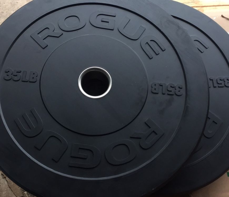 Brand new 35 lbs Bumper Plates!! Rogue