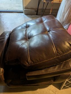 Free Recliner