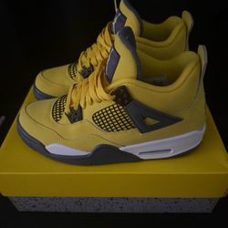 jordan 4 retro ‘lighting’ 6Y
