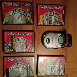 VideoNow Player + Light + 13  PVD Packs (Rocket Power, Jimmy Neutron, Beyblade, Zoids & More!)