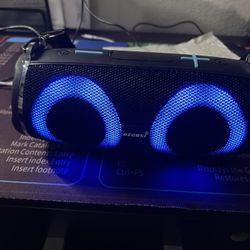 BLUETOOTH MINI HAND SPEAKER 