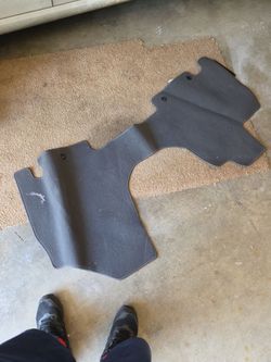 Toyota back seat floor matt
