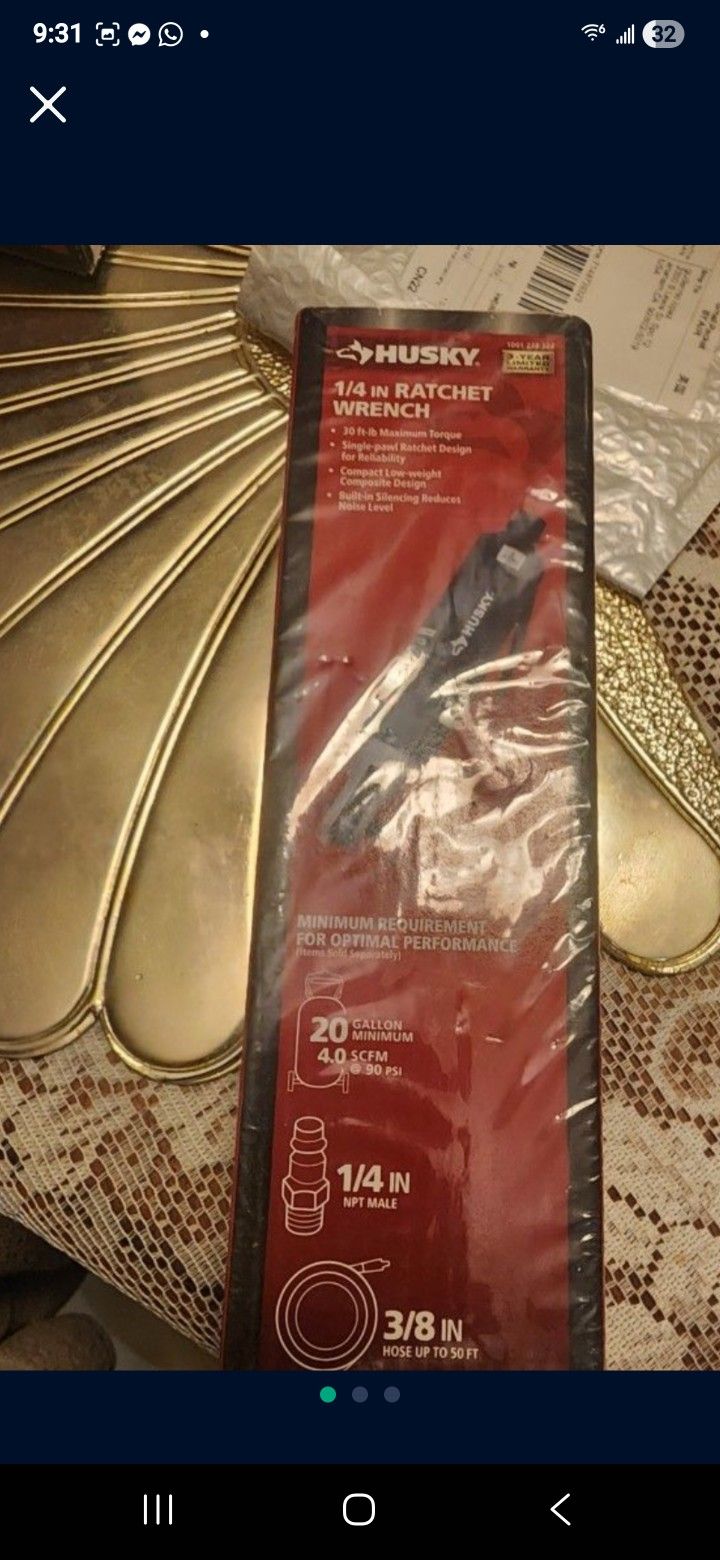 Husky 1/4 in. Ratchet Wrench