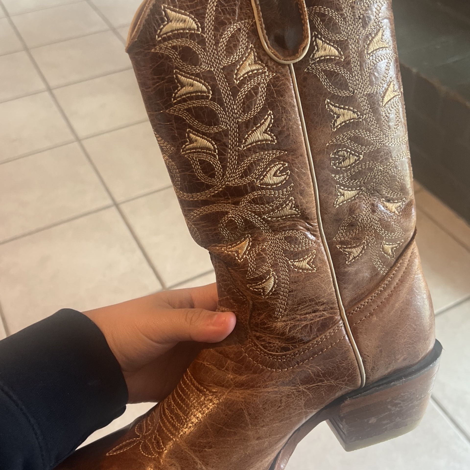women cowboy boots for Sale in Houston, TX OfferUp