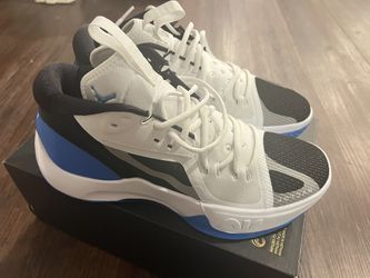 NEW Jordan Basketball Shoes Men’s Size 10 Gift For Him