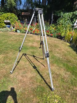 GeoShack Heavy Duty Aluminum Surveying Tripod