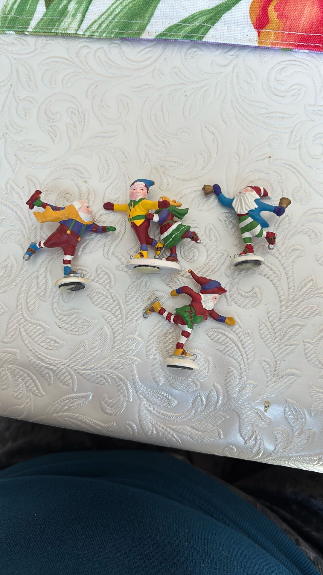 Elves On Ice Replacement Figures