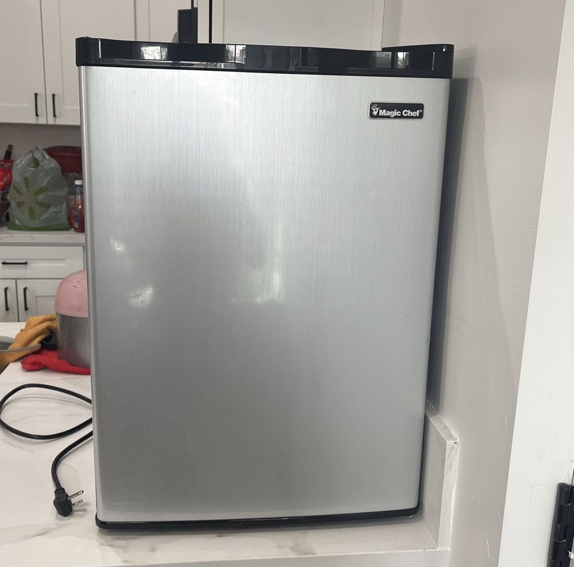 Magic Chef Mini Fridge