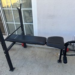 EXCERIZE STAND WITH 💯 POUND HEAVY WEIGHTS !