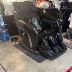 Zero Gravity Massage Chair