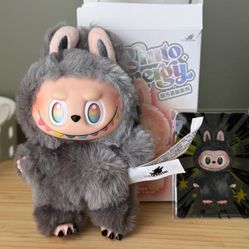 Authentic ON HAND Labubu Big into Energy V3 SECRET ID POP MART The Monsters
