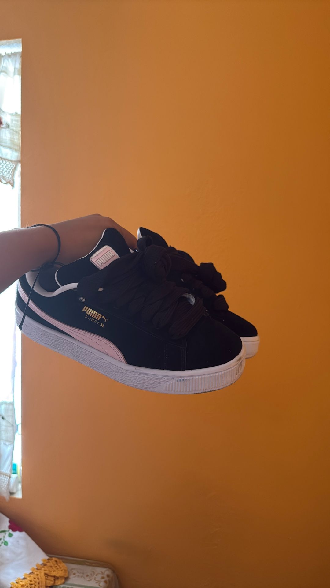 Suede Pumas