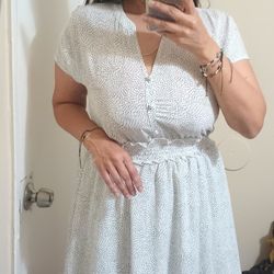 Small New With Tag White Dress With Bla K Dots ,/Vestido Nuevo 