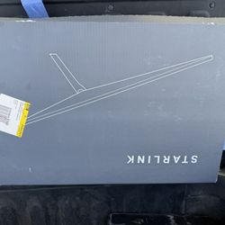 Starlink Standard Kit featuring the Dish V4 (also called Gen 3)