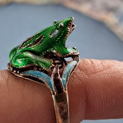 French Frog Ring