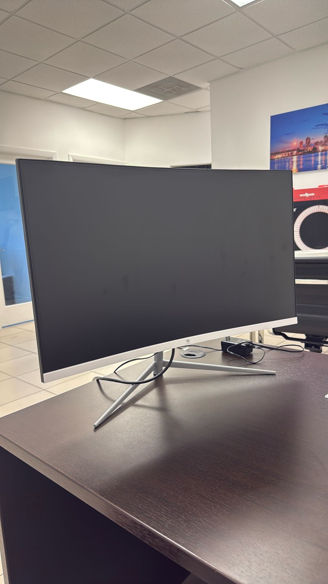 Monitor Z-edge 24”