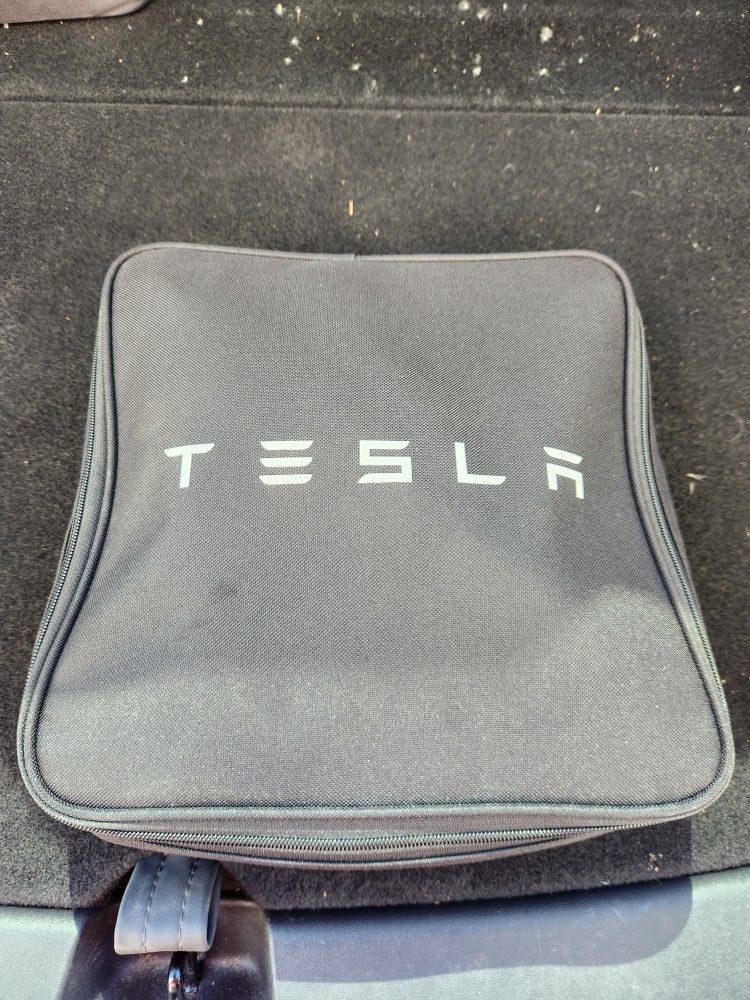 Tesla Charger Gen 2