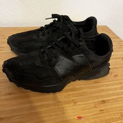 New Balance Shoes Size 9 Us  Color Black 