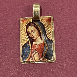 Cadena De Oro Con Pendant De La Imagen De La Virgen 14k