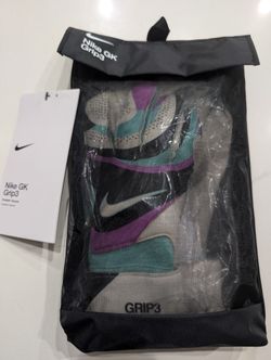 Nike GK Grip 3 Goalkeeper Gloves Soccer Football Size 8 FB2998-010 BRAND NEW