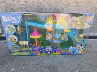 Bluey ultimate amusement park adventure playset