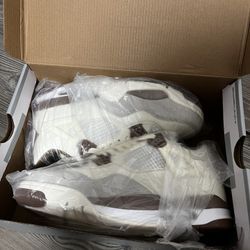 Air Jordan 4 “Military Mocha” ( Size 9.5 )