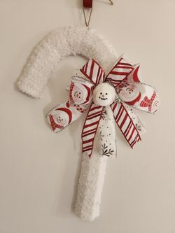 Christmas Candy Cane Wreath