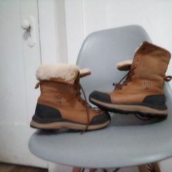 UGG Waterproof Boots Size 7