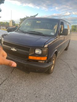 2004 Chevy express 3500