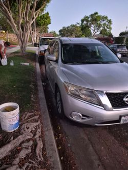 2014 Nissan Pathfinder