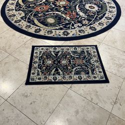 Round Rug W/Door Mat