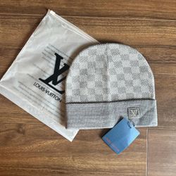 Grey L V Beanie
