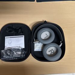 Google GID6B Noise Canceling Bluetooth Headphones 