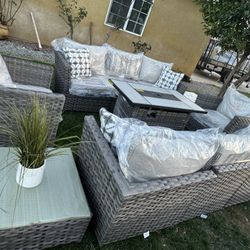 Patio Furniture Set Outdoor New In The Box