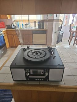 Record player and cd recorder
