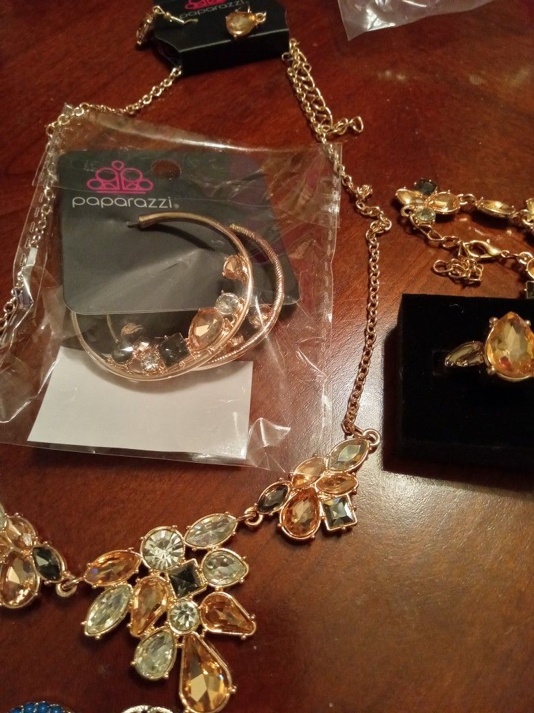 Paparazzi Necklace And Earring Sets