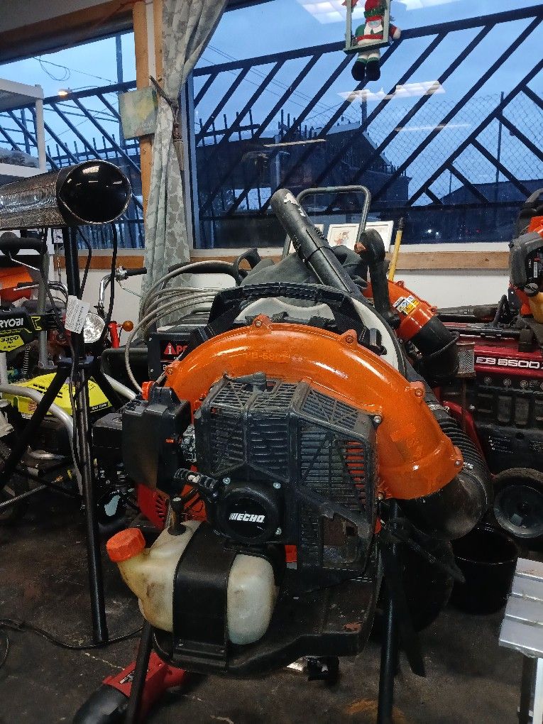 Read The Ad. Blower All Works Good $145