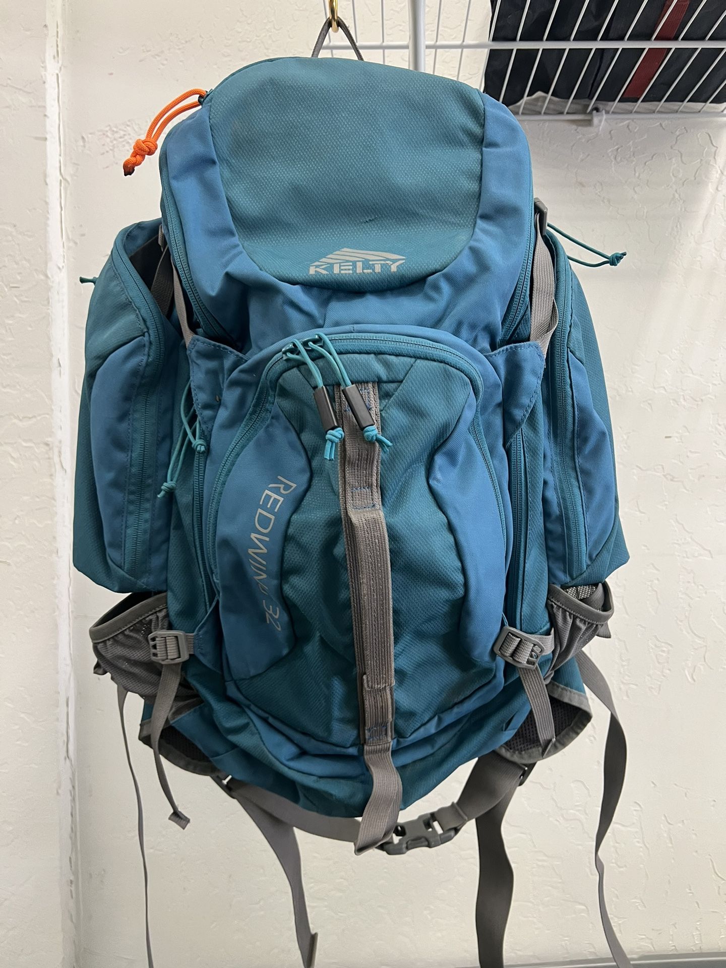 110 l hiking backpack Kelty Redcloud 110L Black 22610517BK Sportique tent and clothes dry whenever you feel the need to spent some time on the water Kelty Red Cloud 90-110L Backpack