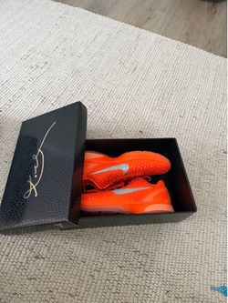 Kobe 6 total orange