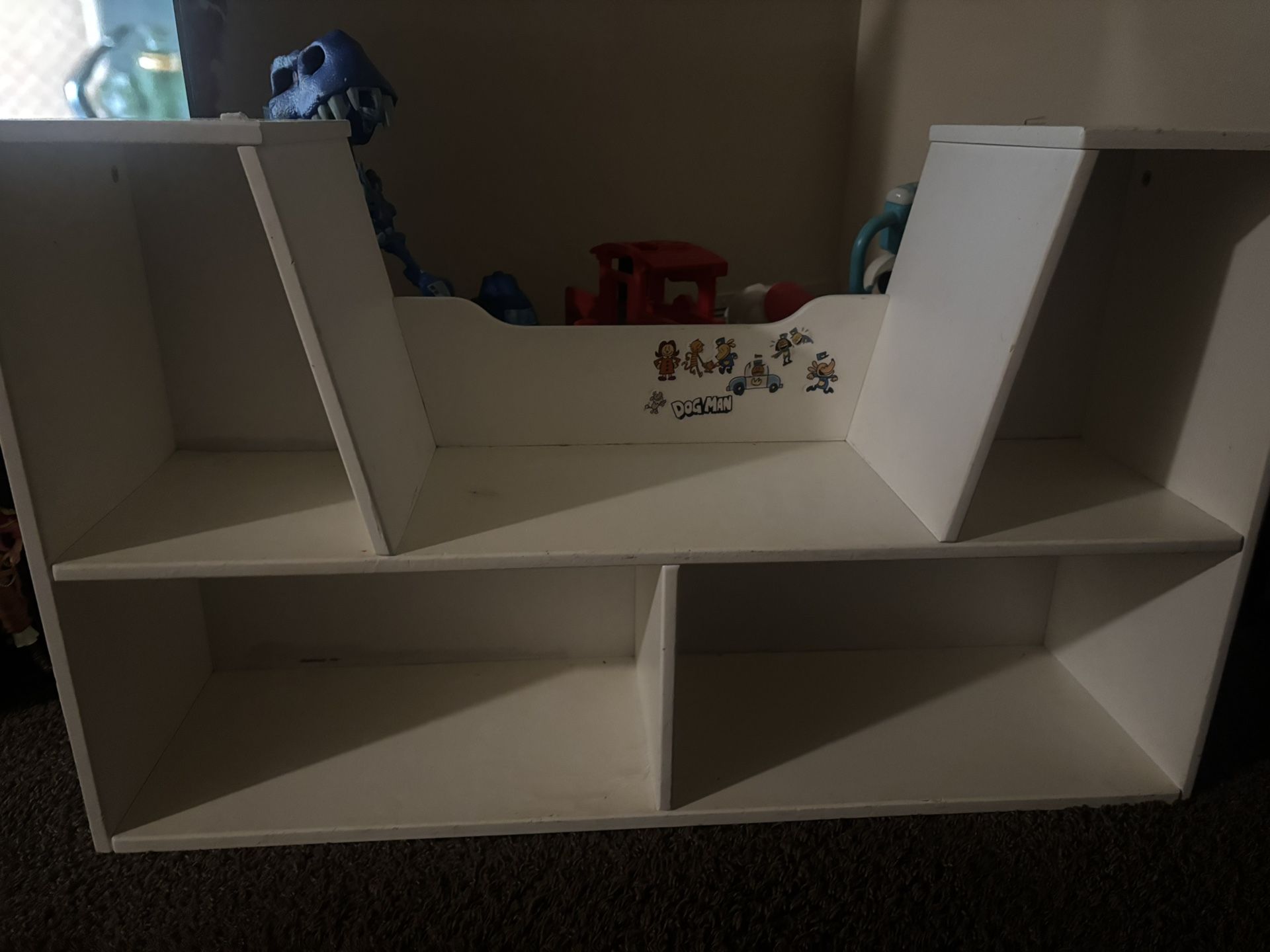 Bookshelf