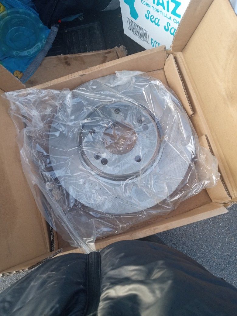 Front Axle Brand New Never Used Standard Duralast Brake Rotors 
