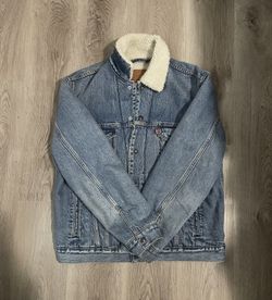 Levi Sherpa Trucker Jacket